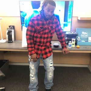 Meet your Posher, Larry